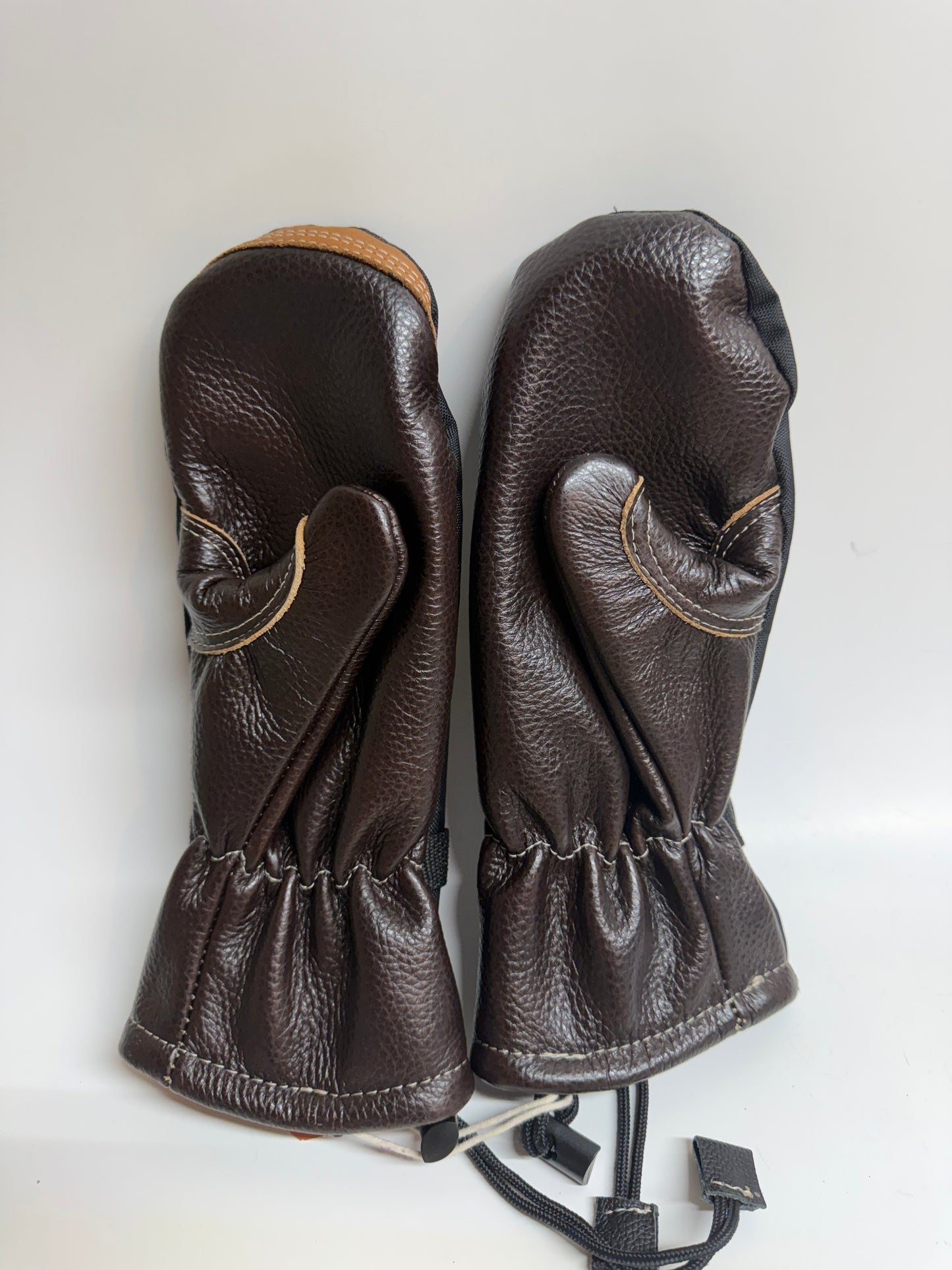 Ecopak and couch (L)